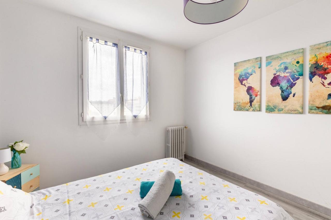 Appart T3 Bien Situe A Bourges + Wifi المظهر الخارجي الصورة